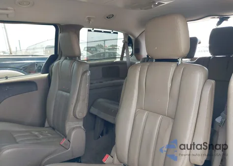 2013 Chrysler Town & Country Touring z USA, uszkodzony, nr VIN 2C4RC1BG2DR805265